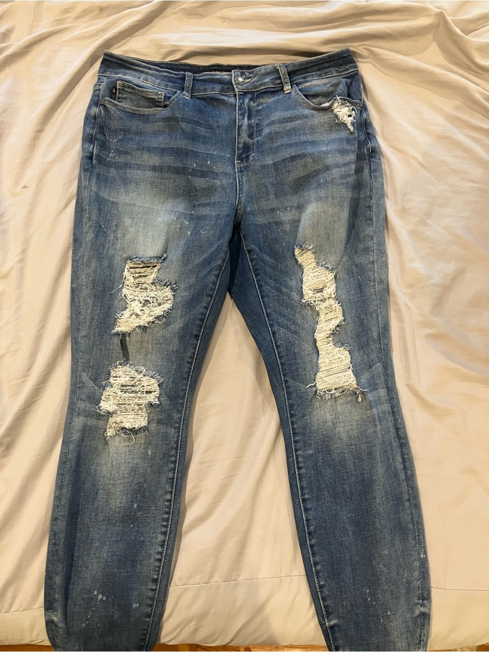 Judy Blue Faded Blue Distressed Skinny Jeans